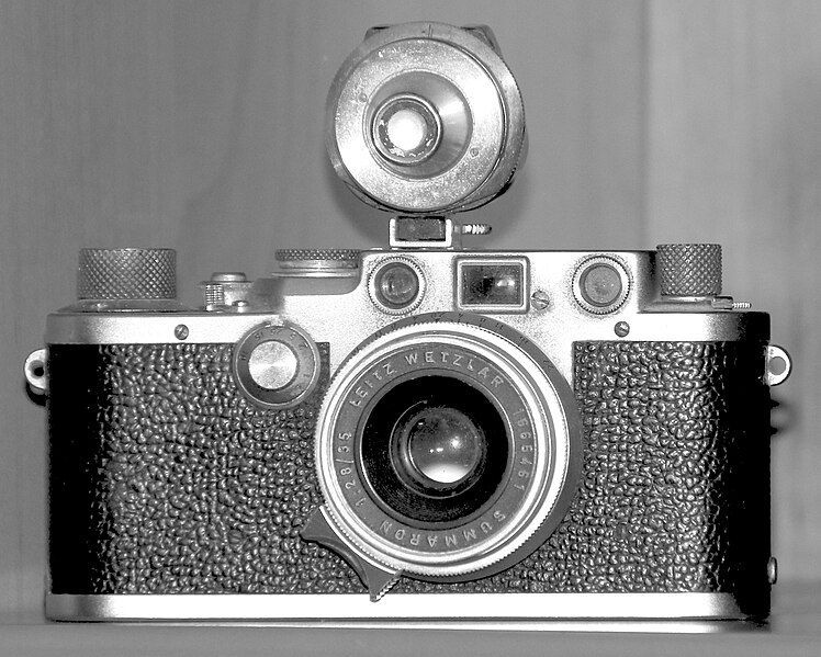 File:Leica Nr.619125.jpg