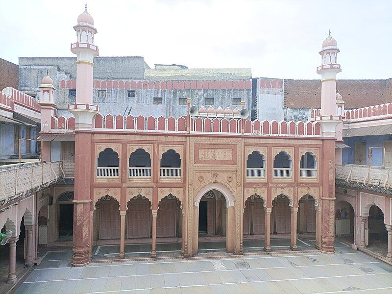 File:Madrasa Aminia 1.jpg