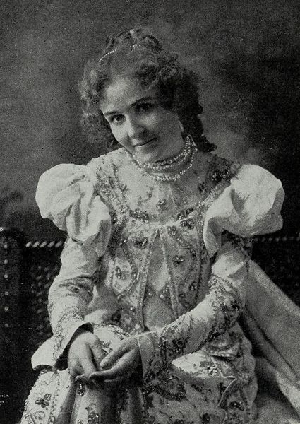 File:Maud Durbin (1898).jpg