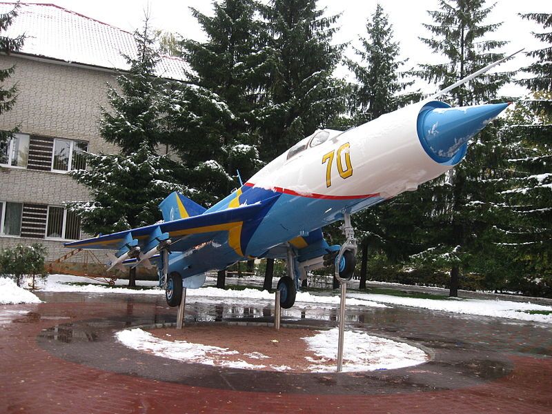 File:MiG-21 Lviv.jpg