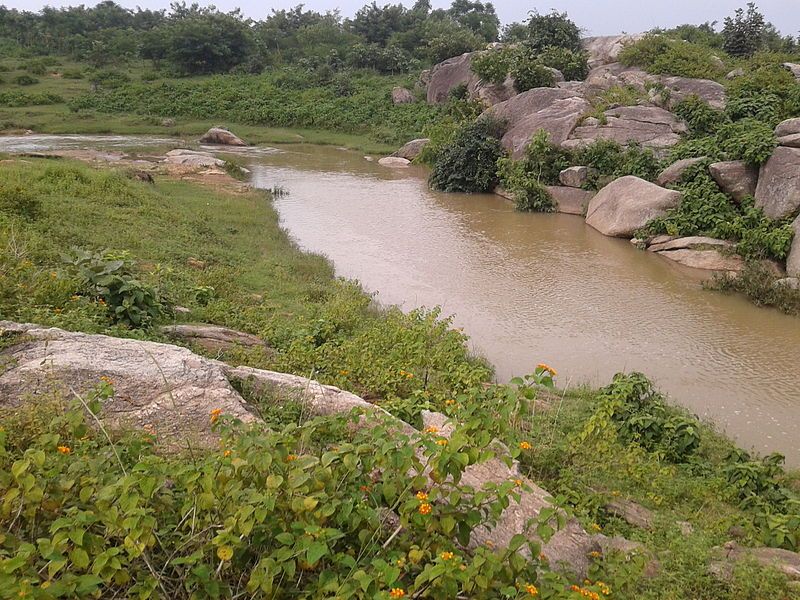 File:Viddaha River.jpg