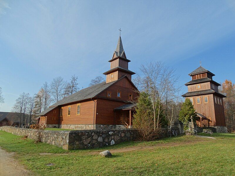 File:Baltriškės, bažnyčia.JPG