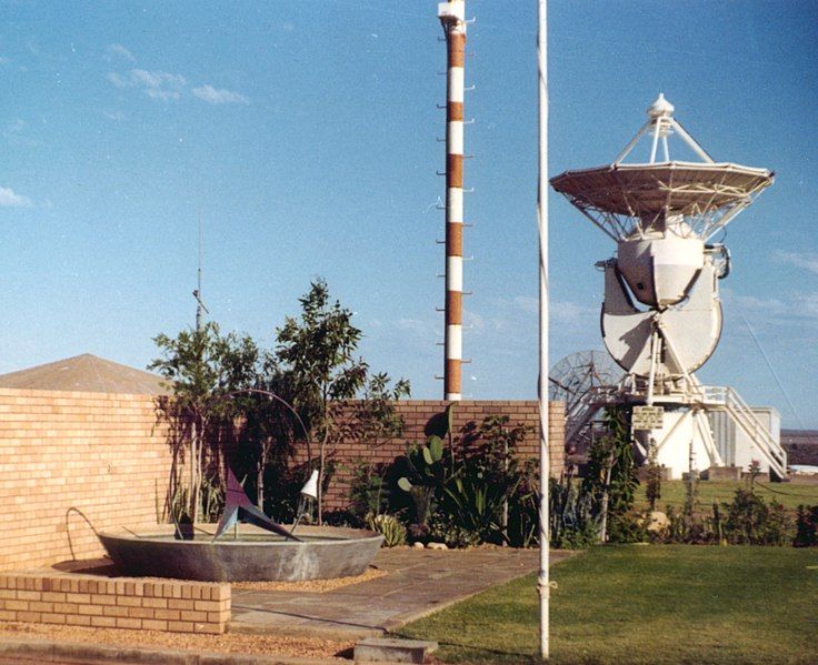 File:Carnarvon USB Antenna.jpg