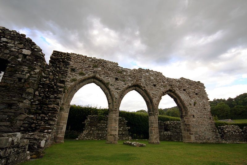 File:Cymer Abbey 2.jpg