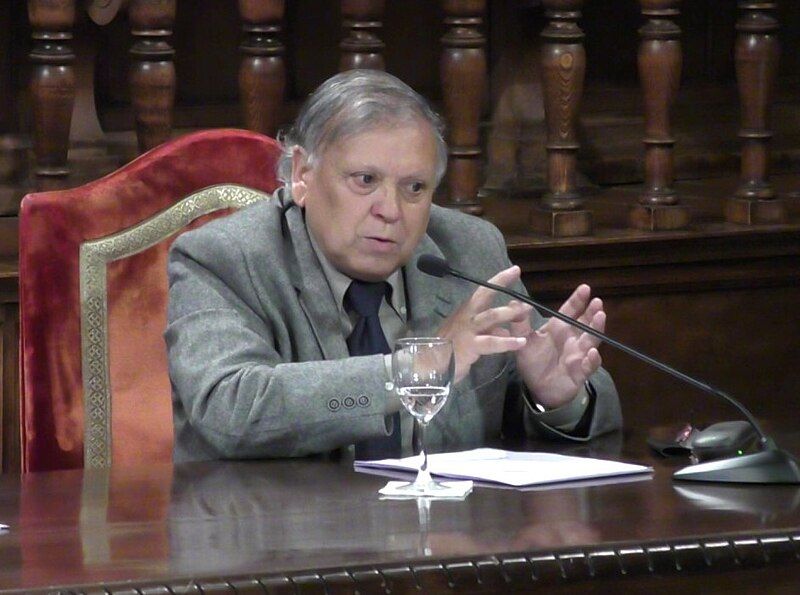 File:Eduardo Cavieres.jpg