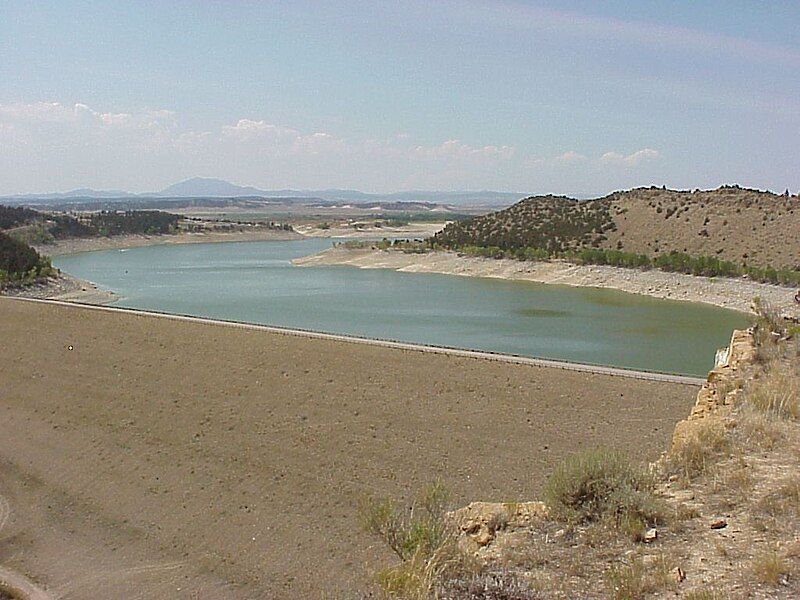 File:Glendo Dam.jpg