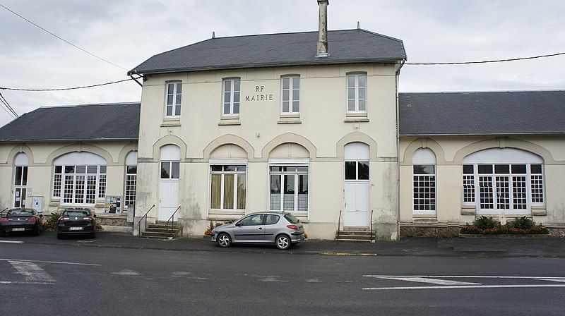 File:Mairie Souain.jpg