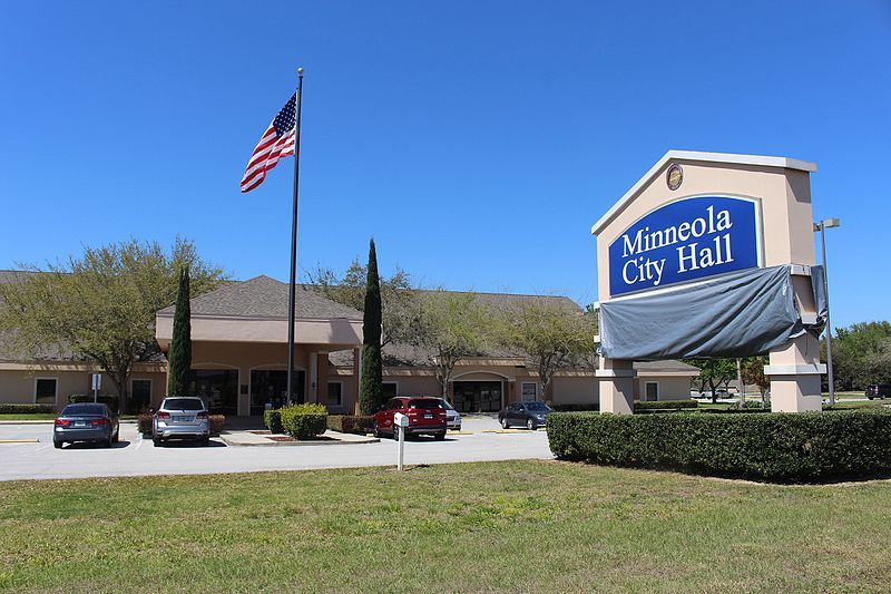 File:Minneola City Hall.jpg