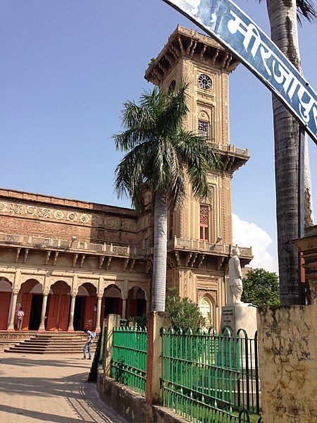 File:Mirzapur Ghanta ghar.jpg