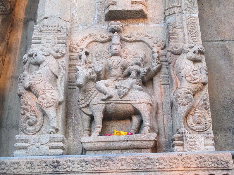 File:Nanjundeswarar temple karamadai8.JPG