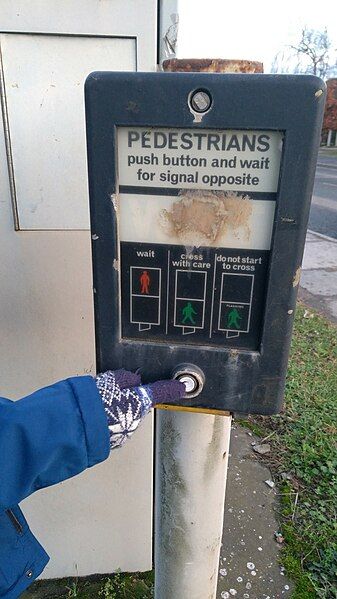 File:Pelican-crossing-pushbutton (Medium).jpg