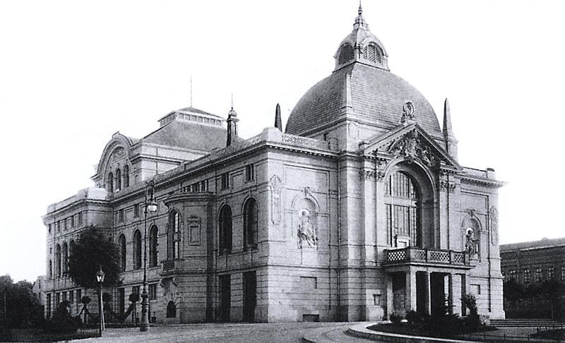 File:Stadttheater Rostock2.jpg