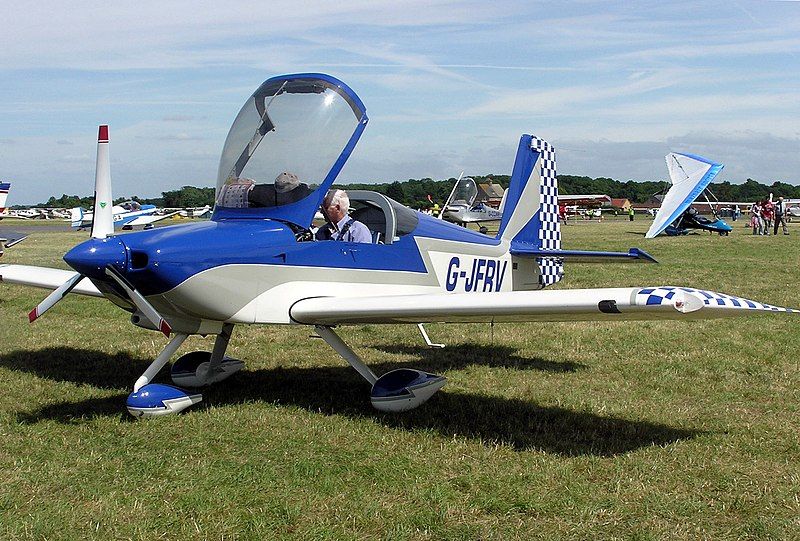 File:Vans.rv-7a.g-jfrv.arp.jpg