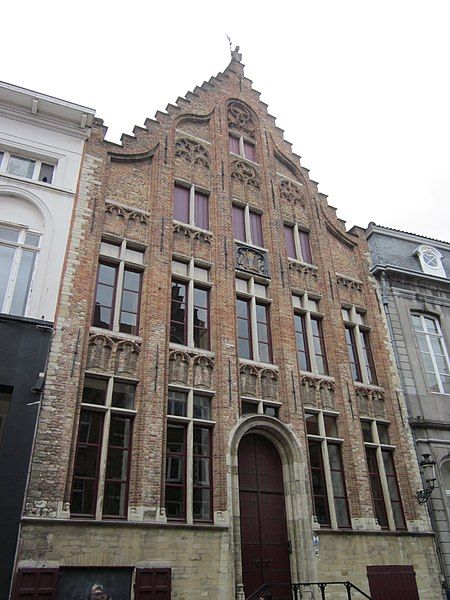 File:Brugge ambachtshuis schoenmakers.jpg