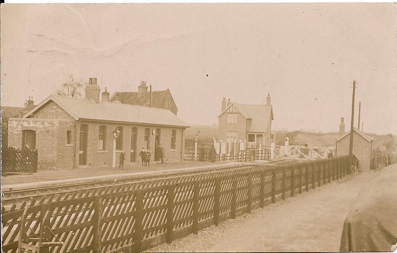 File:Haxey Town station.jpg