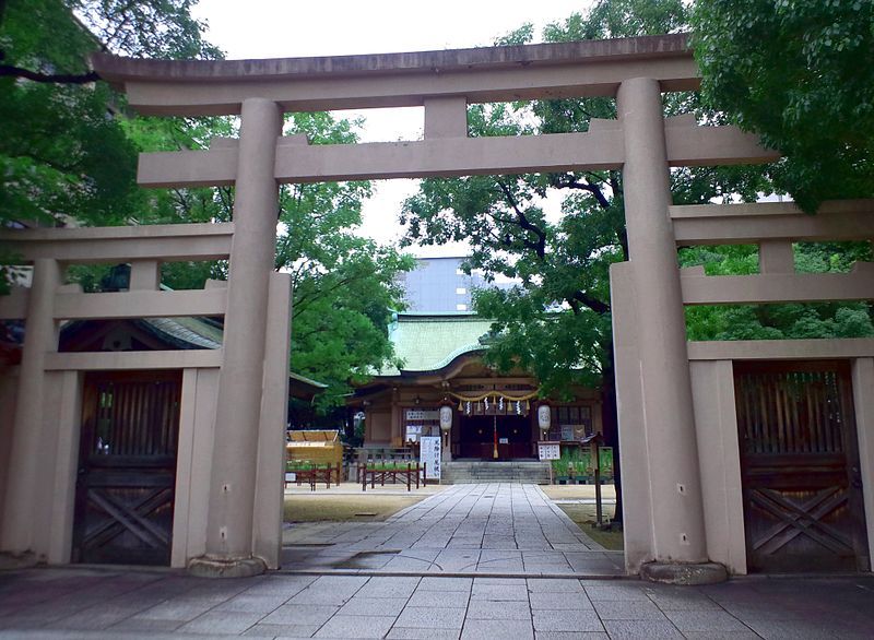 File:Ikasuri-jinja Torii.jpg