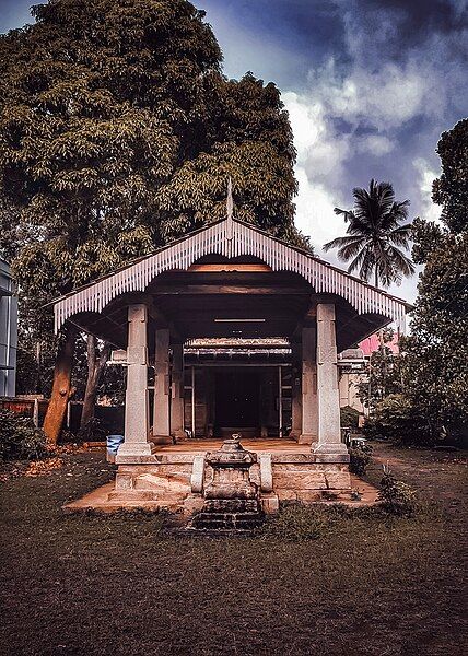 File:Jain temple palakkad.jpg