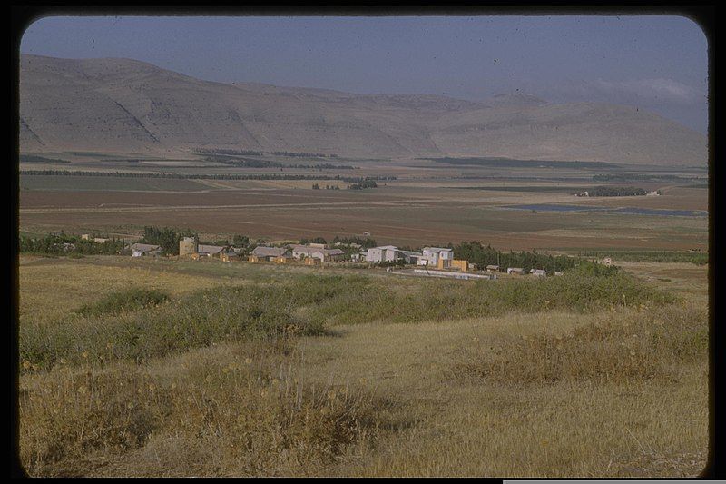 File:Kibbutz Beit Hashita1950.jpg