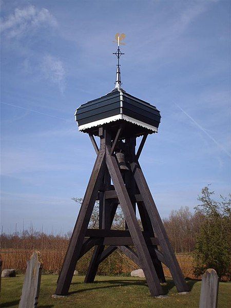 File:Klokkenstoel Sonnega 04w.JPG