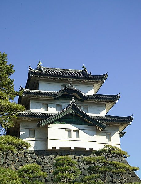 File:KokyoTowerM1105.jpg