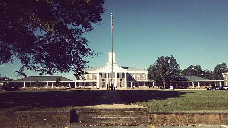 File:MMI Chapel.jpg