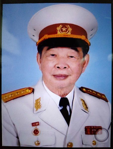 File:Nguyễn Quyết (b.1922).jpg