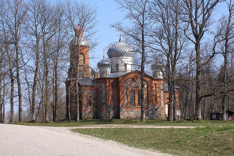 File:Plaani church.jpg