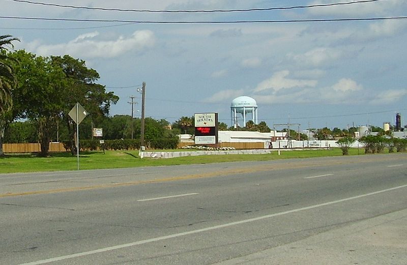 File:SouthHoustonTXScene.JPG