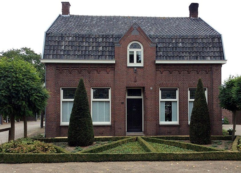 File:BoerderijenZandeindRiel 05.jpg