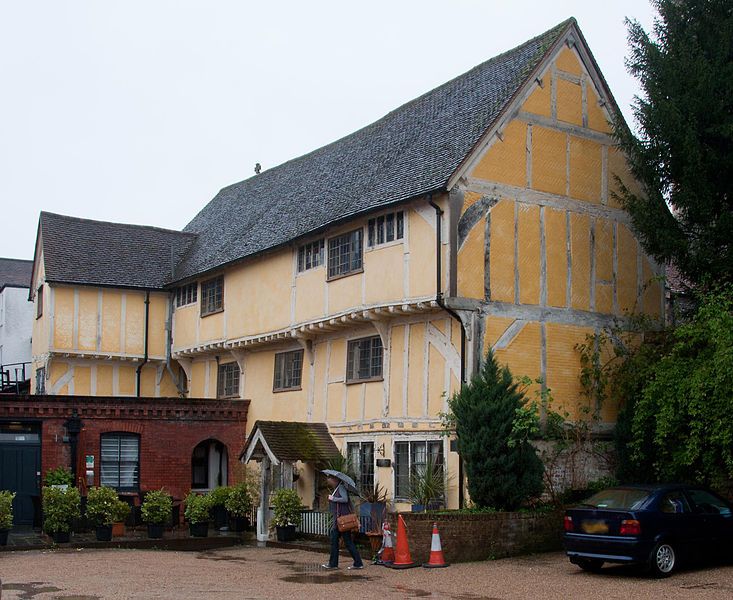 File:Chantry House Henley-on-Thames.jpg