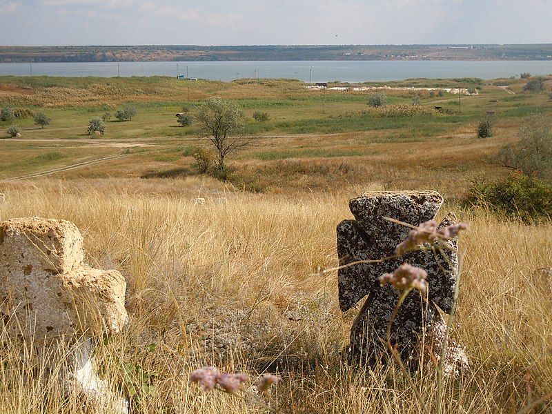 File:Cossacks graves1.jpg