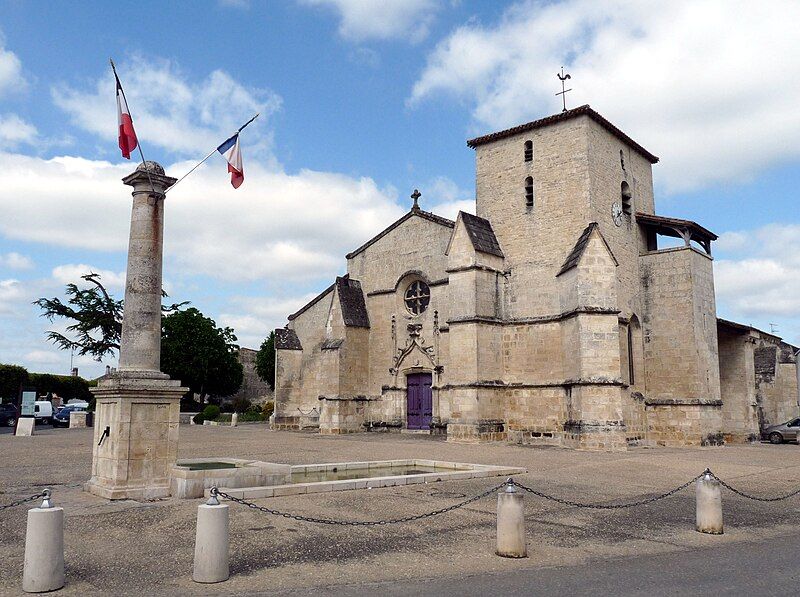 File:Coulon-Eglise.jpg