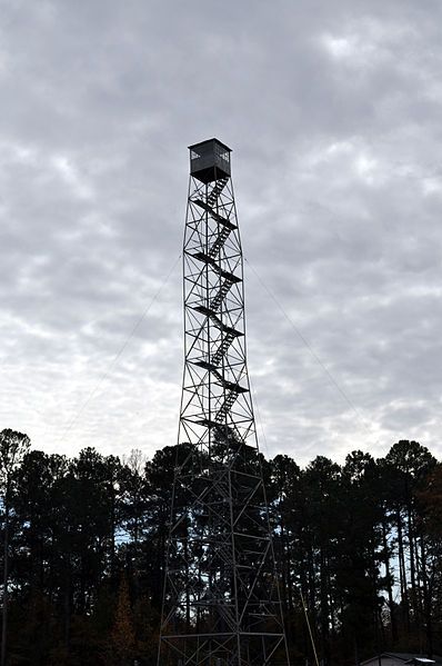 File:Crossroads Fire Tower.JPG