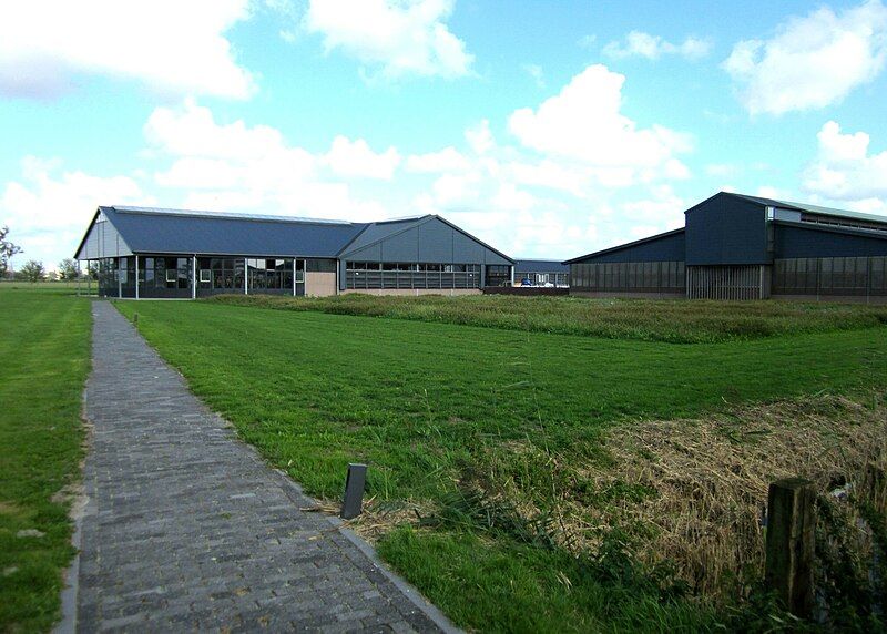 File:Dairy Campus Ljouwert11.jpg