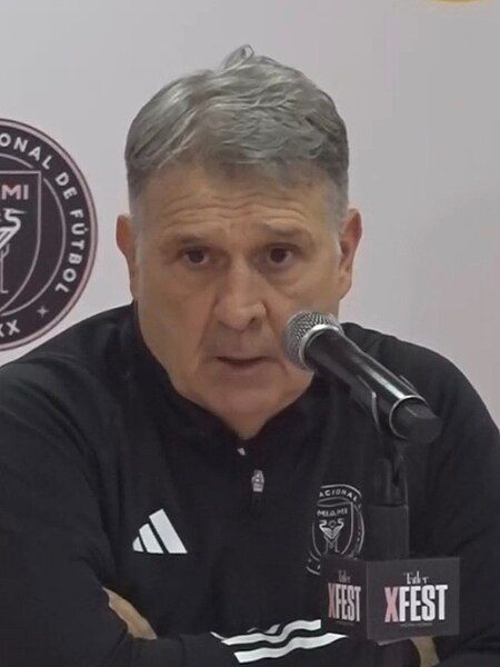 File:Gerardo Martino (cropped).jpg