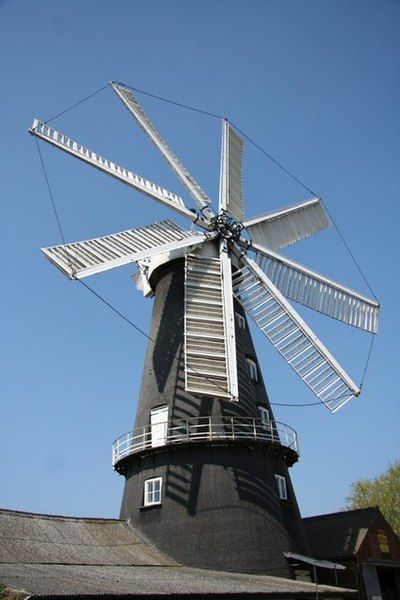 File:Heckington, Pocklingtons Mill.jpg