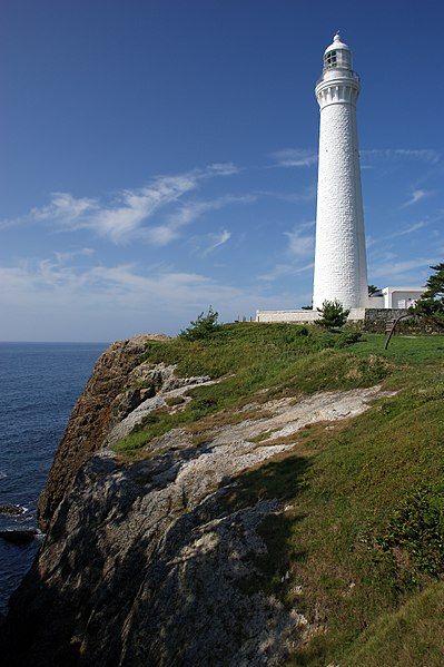 File:Hinomisaki lighthouse Izumo01bs3200.jpg