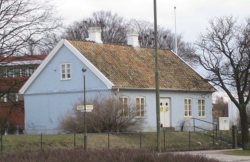 File:Limhamns museum, Malmö.jpg