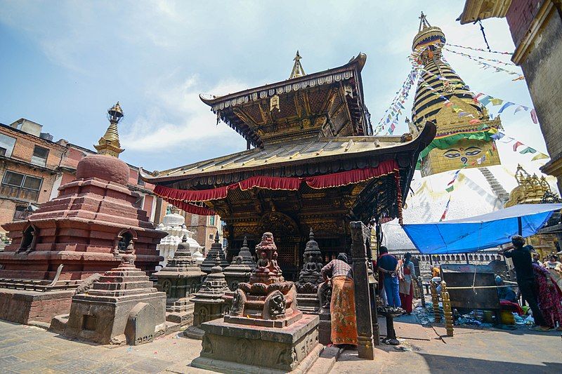 File:Swayambhunath (17824481046).jpg