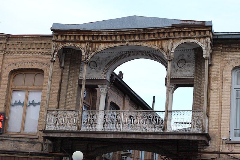 File:Bazaar of Tabriz04.jpg