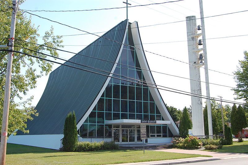 File:Eglise St-Raphael Jonquiere.JPG