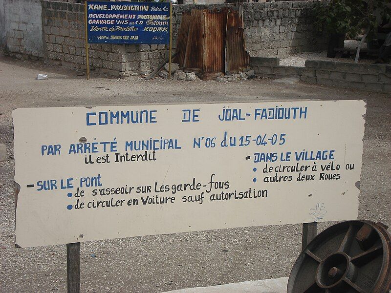 File:Faddiouth sign.jpg