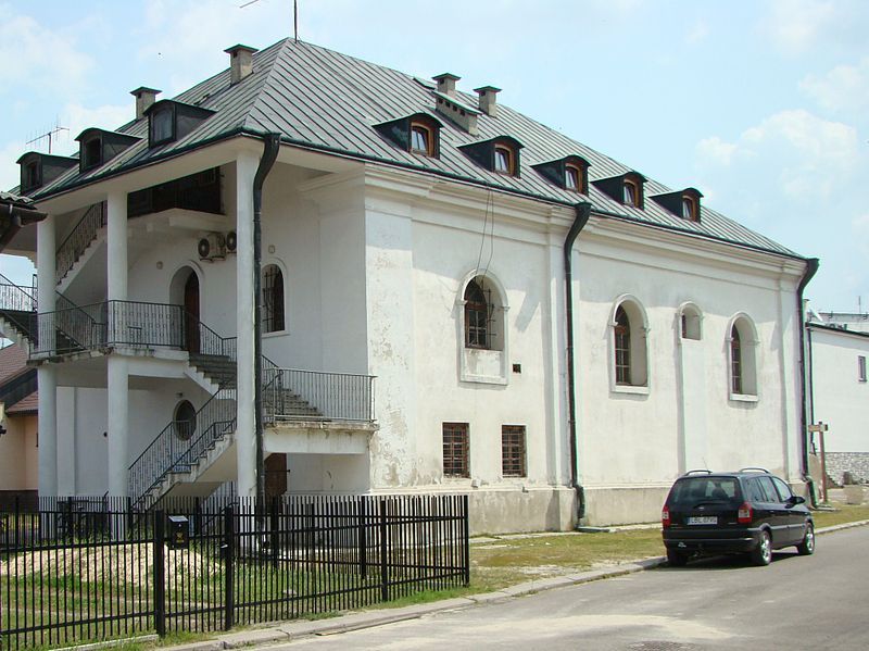 File:Józefów synagoga DSC01501.JPG