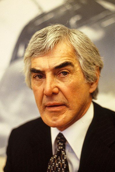 File:John DeLorean.jpg