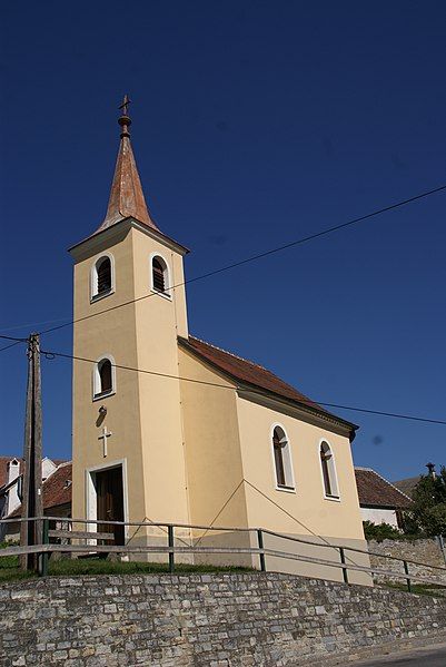 File:Kapelle Unterpfaffendorf.JPG