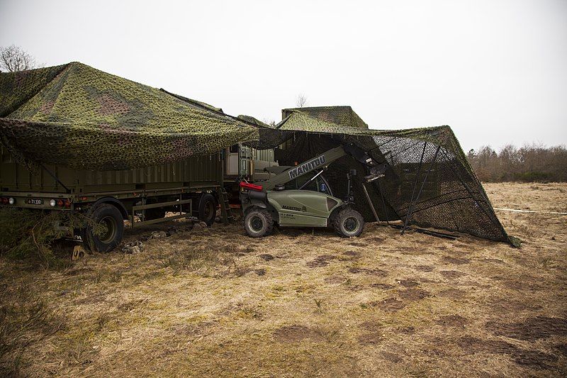 File:Manitou garagesløret.jpg