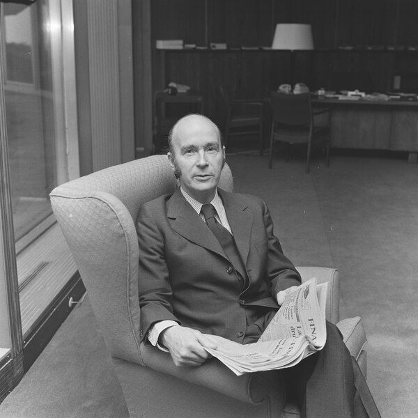 File:Patrick Hillery, 1973.tif