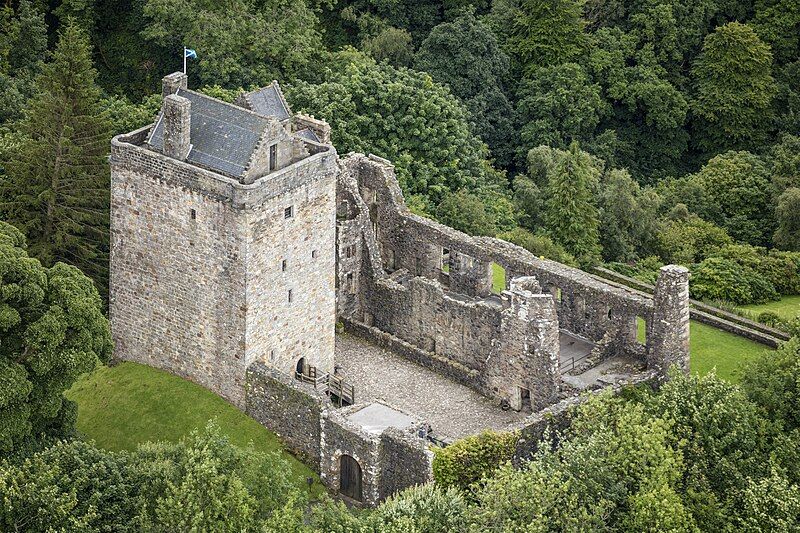 File:Scotland-2016-Aerial-Dollar-Castle Campbell.jpg