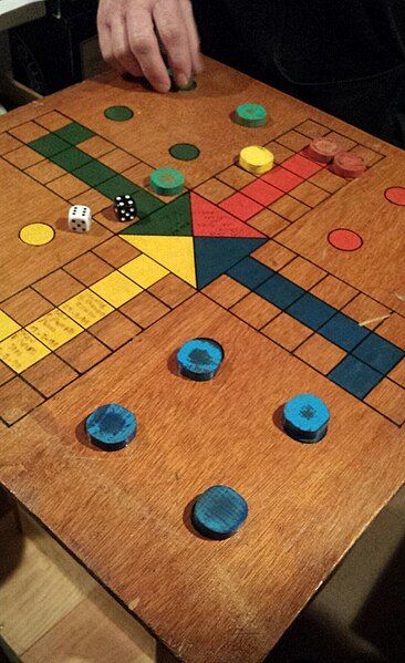 File:Uckers Boardgame (15517084573).jpg