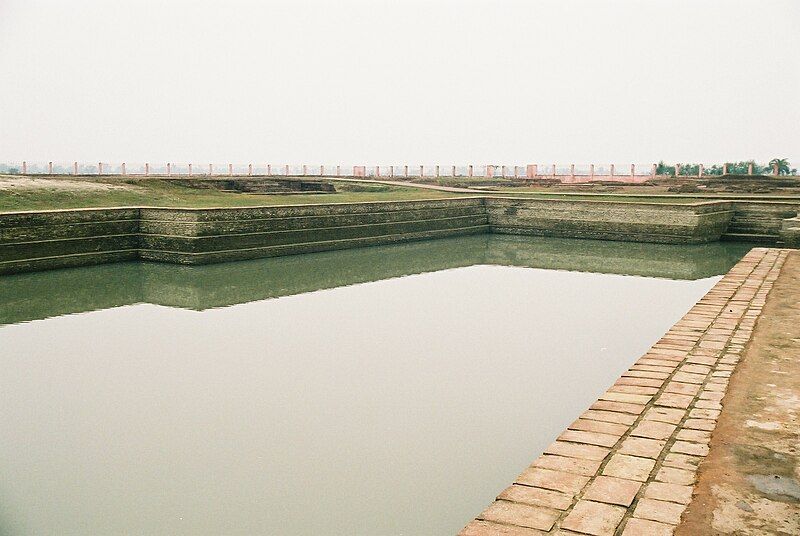 File:Ablution bath, Vaishali.jpg